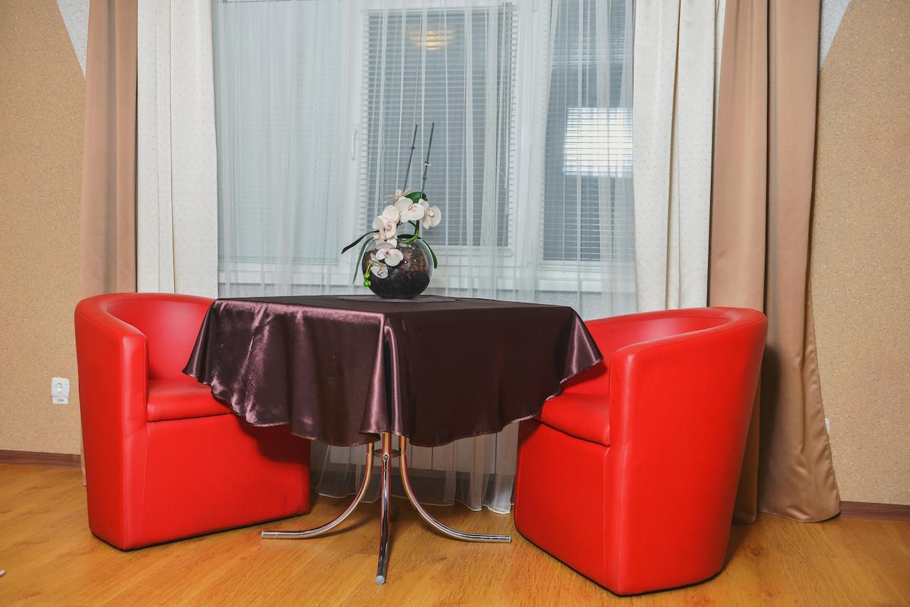 Hotel Forsage à Rivne Chambre photo
